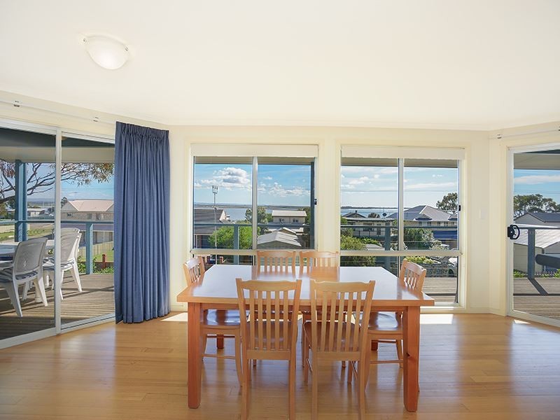 44 Sidney Parade, Hindmarsh Island SA 5214