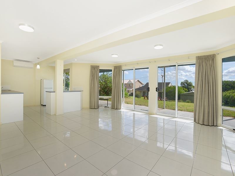 44 Sidney Parade, Hindmarsh Island SA 5214