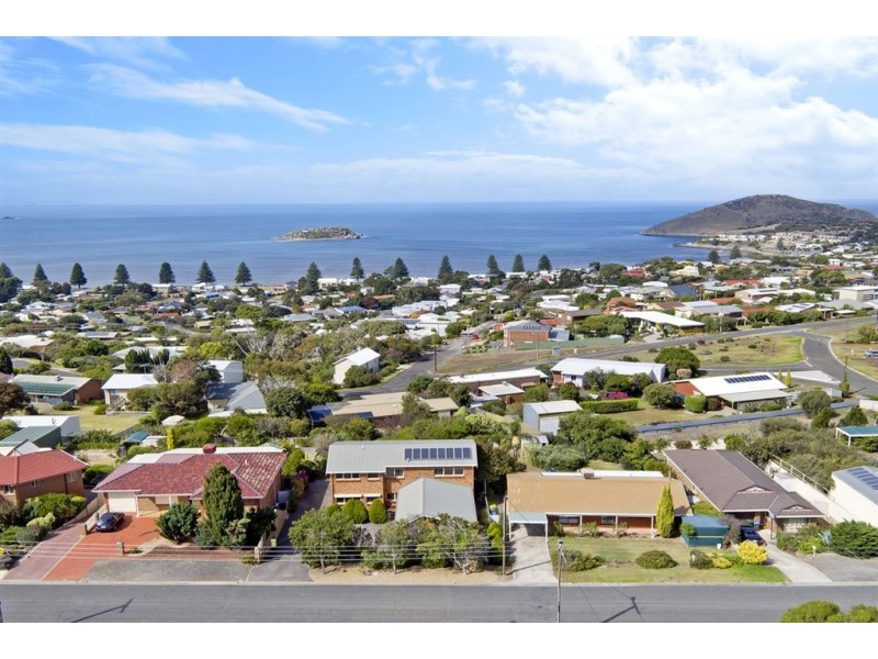 56 Dodson Road, Encounter Bay SA 5211