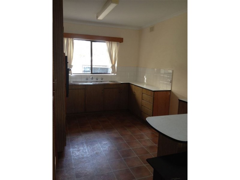 21 Sutherland Ave, Hayborough SA 5211