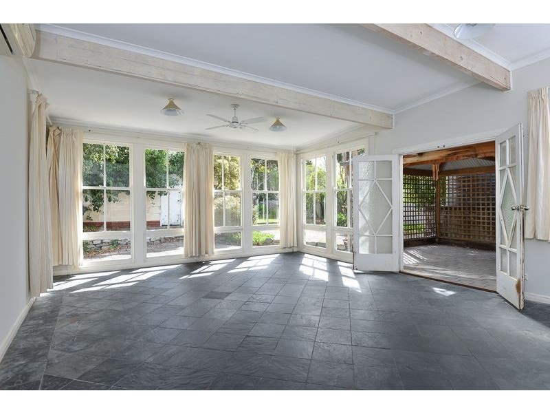 23 The Parkway, Victor Harbor SA 5211