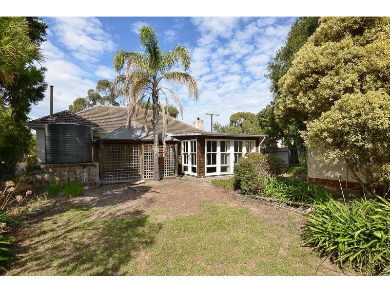 23 The Parkway, Victor Harbor SA 5211