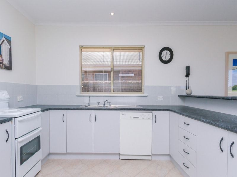 34 Coromandel Drive, Mccracken SA 5211