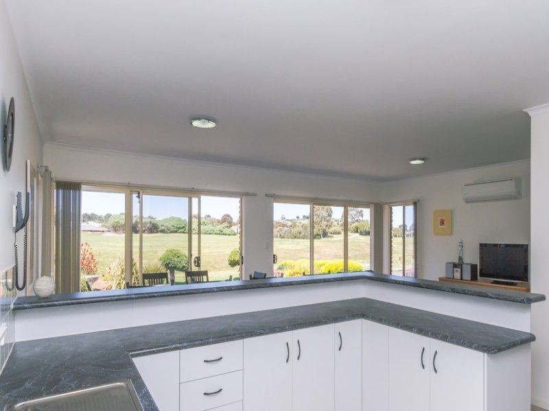 34 Coromandel Drive, Mccracken SA 5211