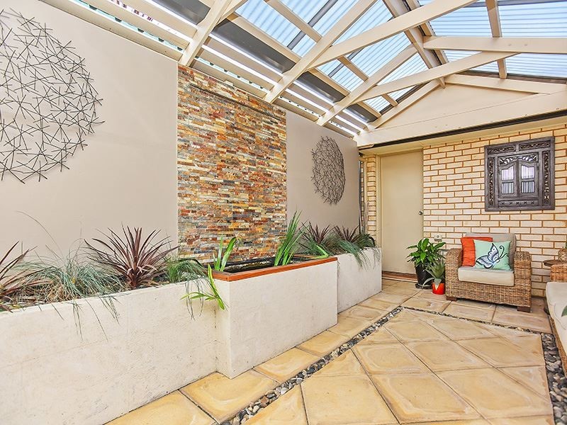 30 Rymill Avenue, Encounter Bay SA 5211