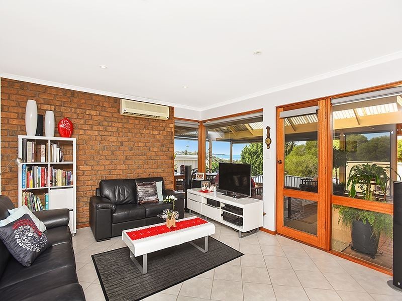 56 Renown Avenue, Victor Harbor SA 5211