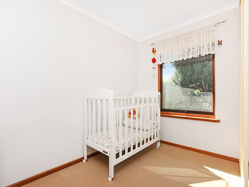 56 Renown Avenue, Victor Harbor SA 5211