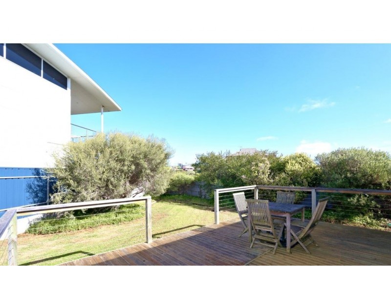 1 Tahiti Tce, Middleton SA 5213