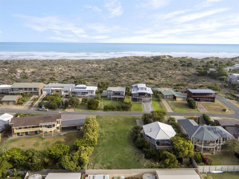 14 Sir George Ritchie Avenue, Goolwa South SA 5214