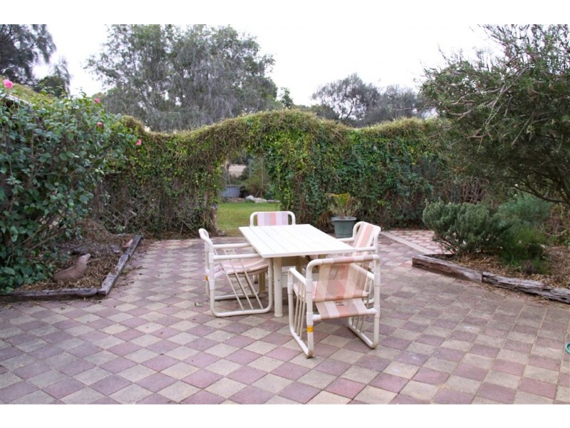 15 Lundstrom Street, Goolwa Beach SA 5214