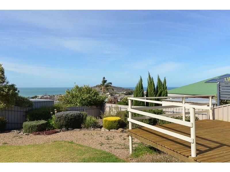11 Orca Place, Encounter Bay SA 5211