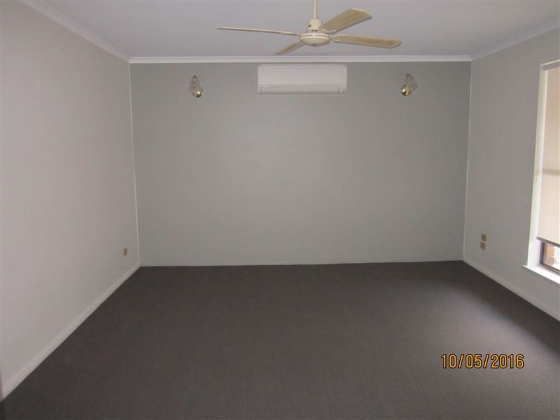 27 Marlborough Avenue, Victor Harbor SA 5211