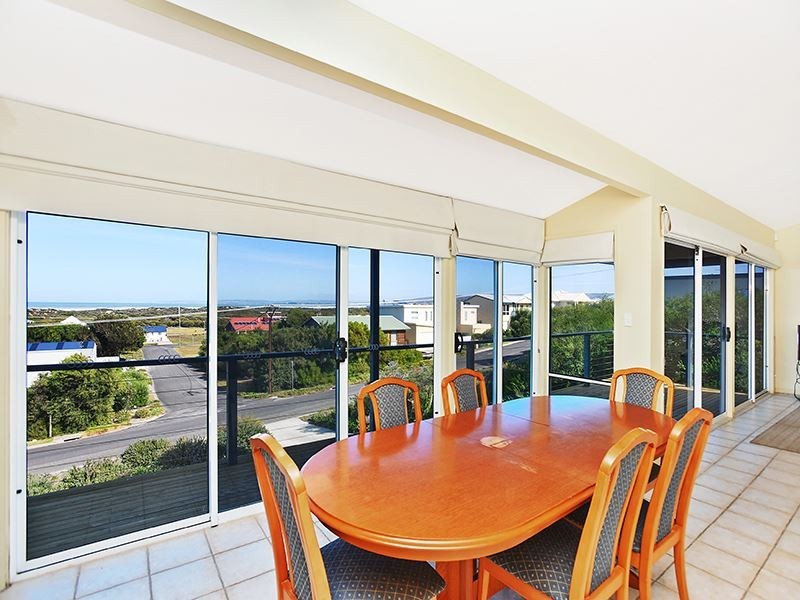 22 Hazel Street, Goolwa Beach SA 5214