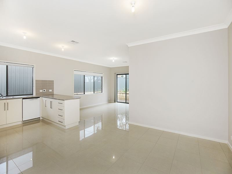 7 Sweetman Avenue, Encounter Bay SA 5211