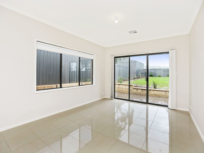 7 Sweetman Avenue, Encounter Bay SA 5211