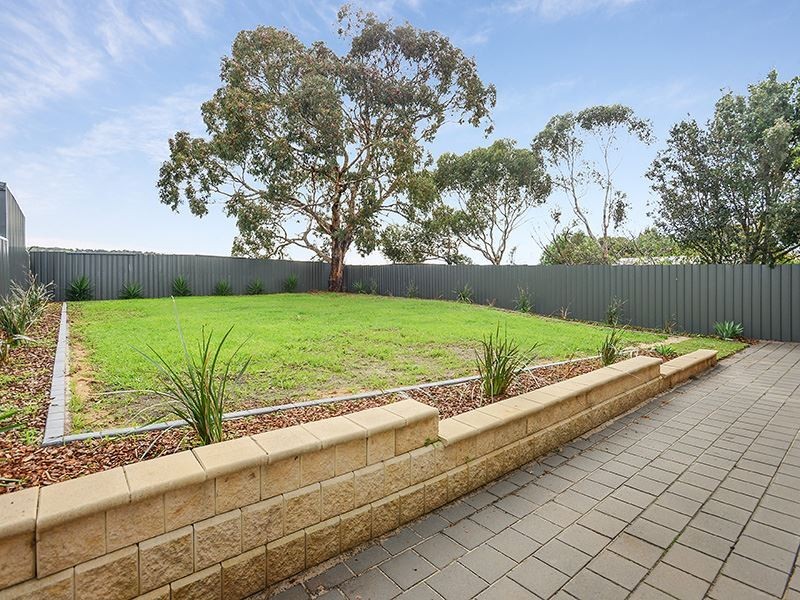 7 Sweetman Avenue, Encounter Bay SA 5211