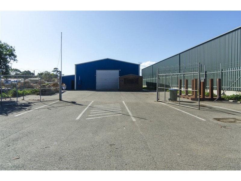 56 Maude Street, Victor Harbor SA 5211