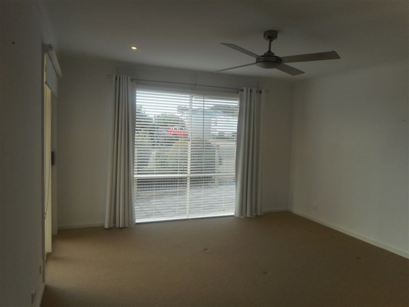 8 Gordon Street, Goolwa Beach SA 5214