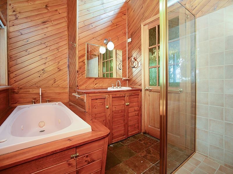 14 Bilgola Ave, Hayborough SA 5211