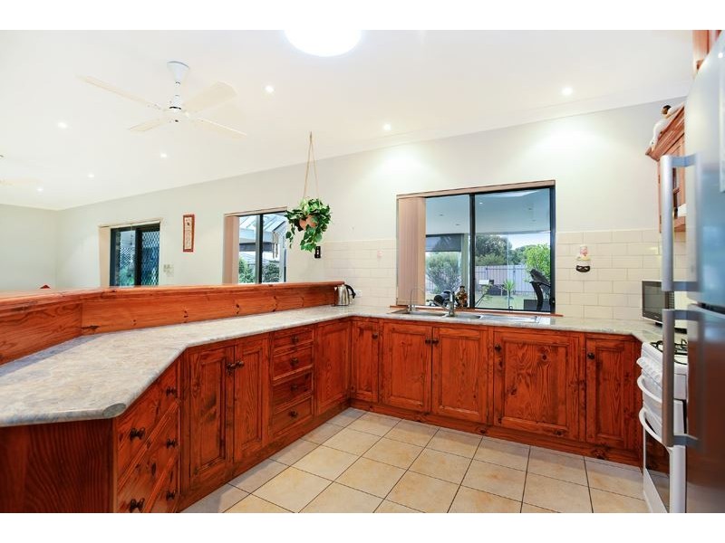 9 Vanali Drive, Port Elliot SA 5212