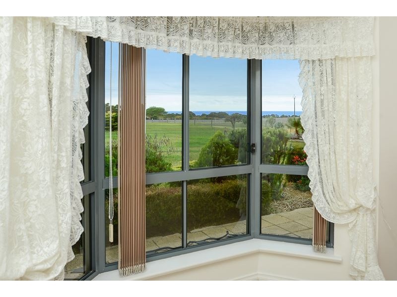 9 Vanali Drive, Port Elliot SA 5212