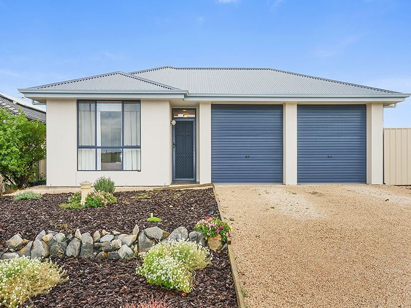 107 Excelsior Parade, Hindmarsh Island SA 5214