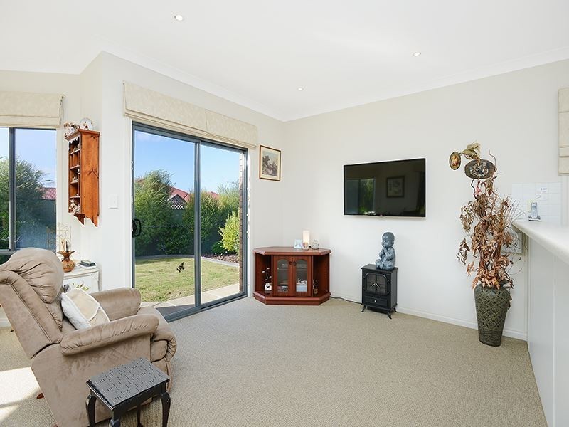 28 Tripp Street, Encounter Bay SA 5211