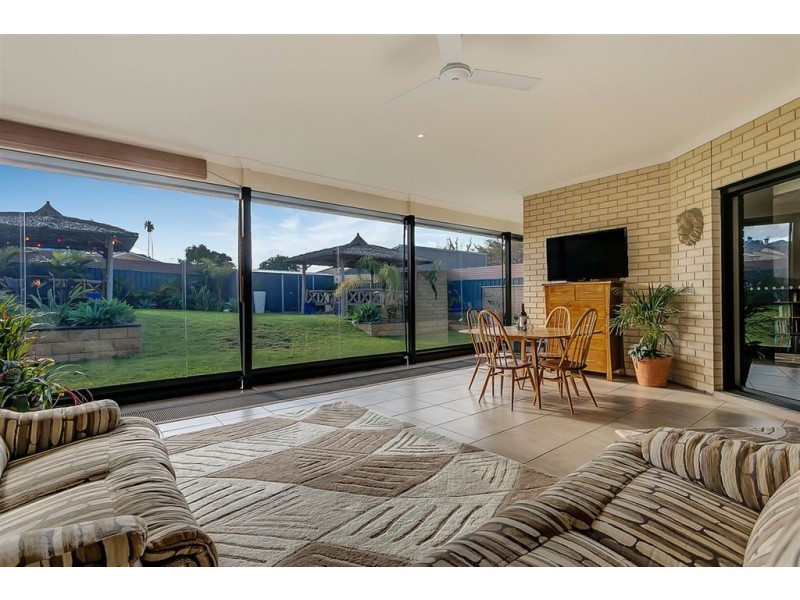 54 Hill Street, Victor Harbor SA 5211