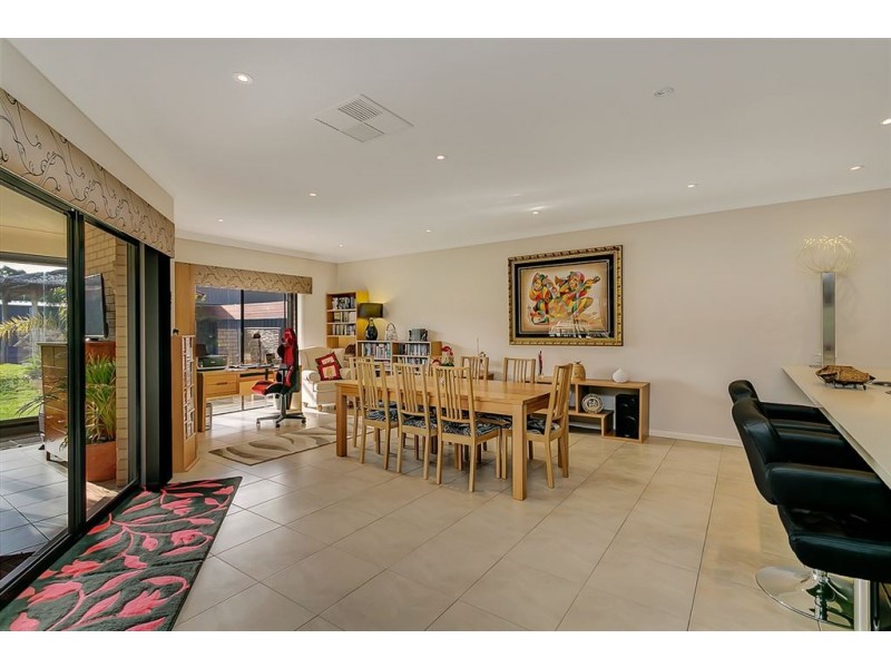 54 Hill Street, Victor Harbor SA 5211