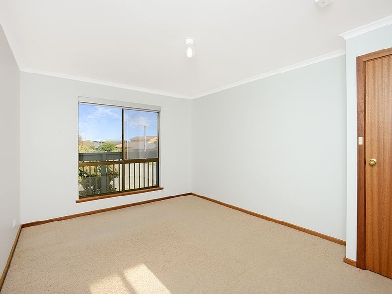 31 Dundalk Avenue, Mccracken SA 5211