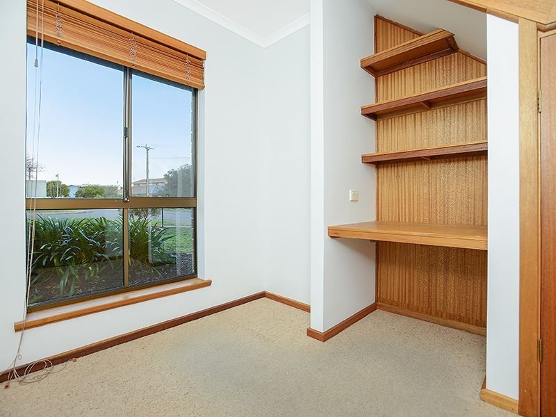 31 Dundalk Avenue, Mccracken SA 5211