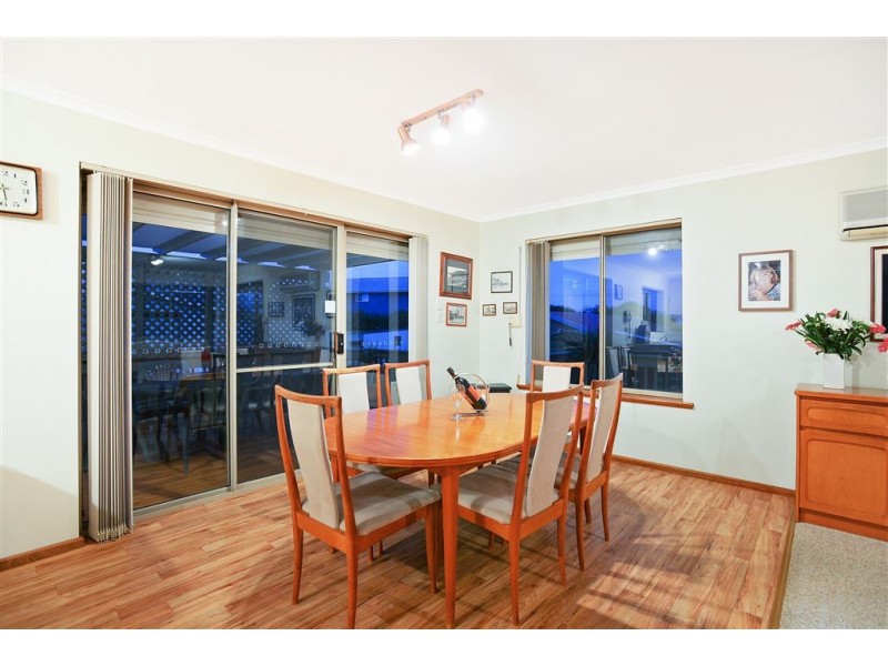 13 Trigg Street, Port Elliot SA 5212
