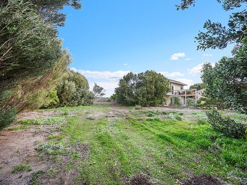 35 Newell Avenue, Middleton SA 5213