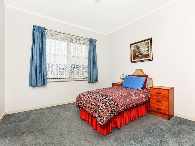 2 Chrystal Street, Goolwa SA 5214