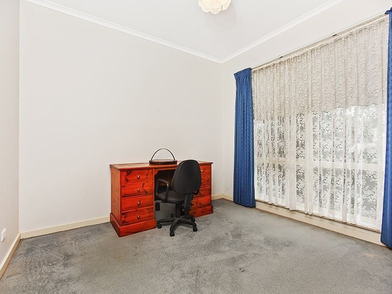 2 Chrystal Street, Goolwa SA 5214