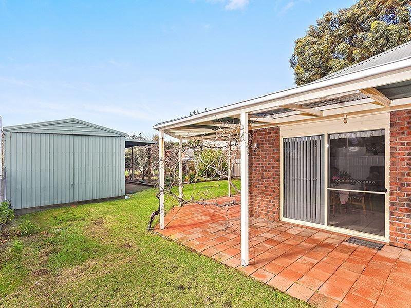 2 Chrystal Street, Goolwa SA 5214