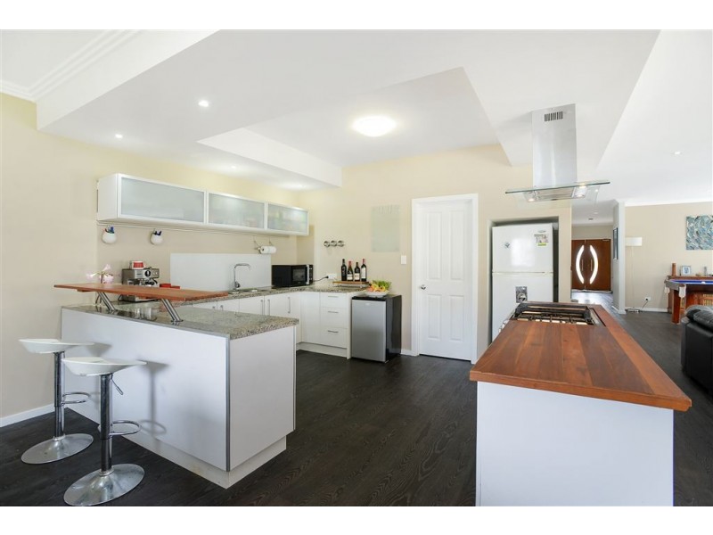 8 Charles Street, Middleton SA 5213