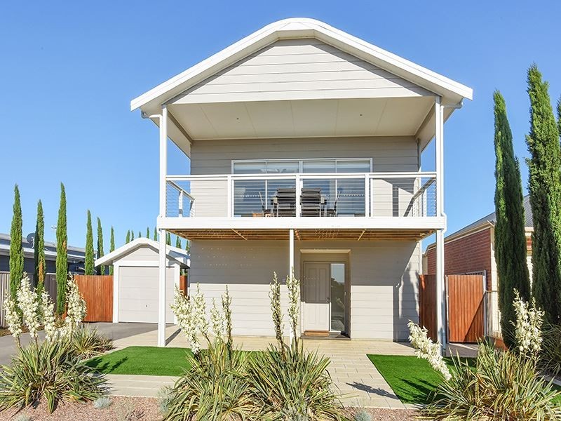 10 Lawrence Street, Goolwa North SA 5214