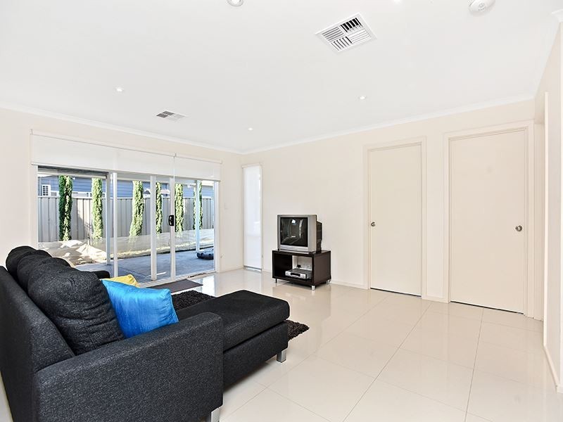 10 Lawrence Street, Goolwa North SA 5214
