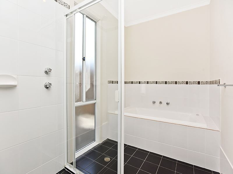 10 Lawrence Street, Goolwa North SA 5214