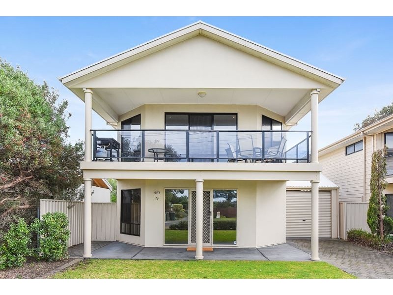 9B Giles Street, Encounter Bay SA 5211