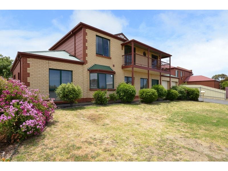 10 Rupara Avenue, Hayborough SA 5211