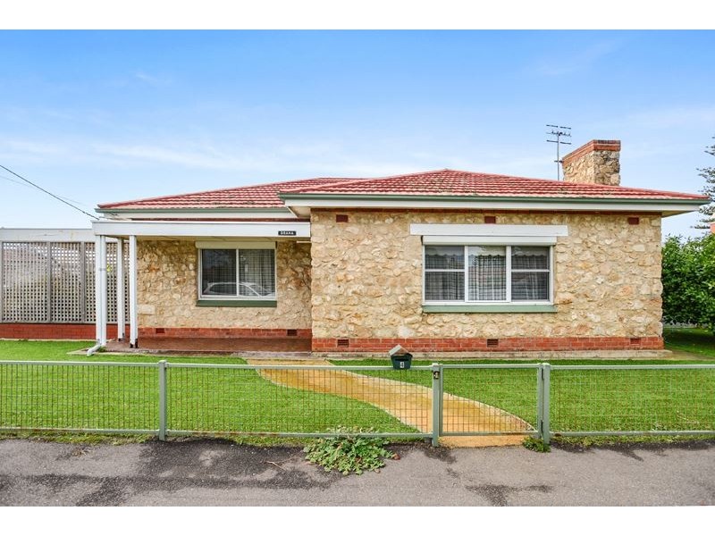 4 Granite Street, Victor Harbor SA 5211
