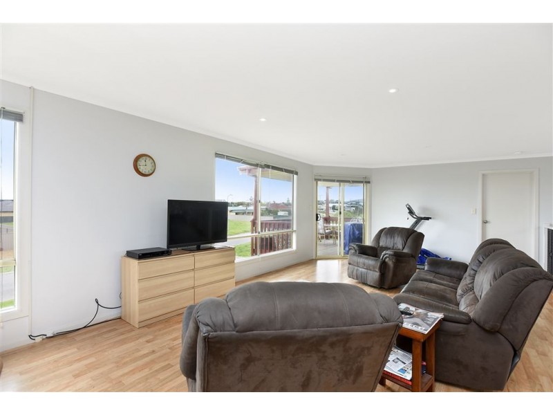 12 Mcleod Road, Middleton SA 5213