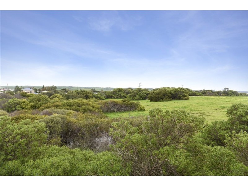 12 Mcleod Road, Middleton SA 5213