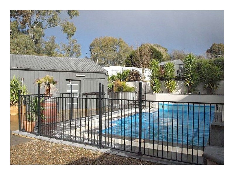 22 Thiele Avenue, Mount Barker SA 5251