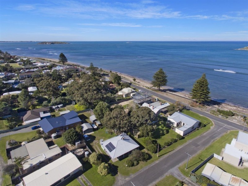 4 Fell Street, Encounter Bay SA 5211