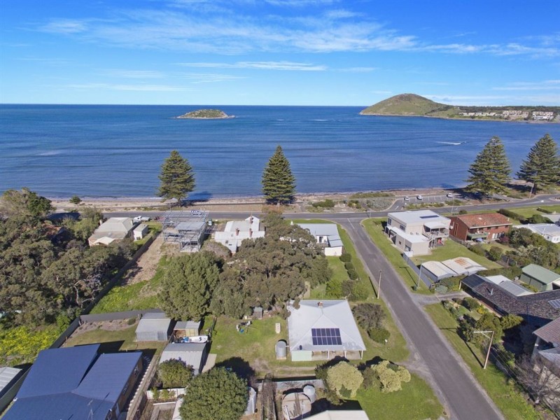 4 Fell Street, Encounter Bay SA 5211