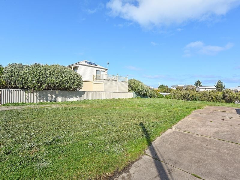 21 Hero Avenue, Middleton SA 5213