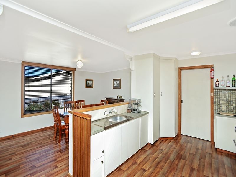 26 Beach Road, Goolwa South SA 5214